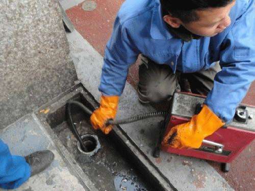 清流疏通下水道